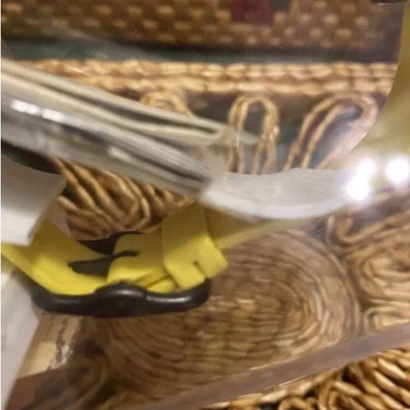 Vintages 80’s Fashion Watch 🔥❤️🔥❤️ - Picture 8 of 11